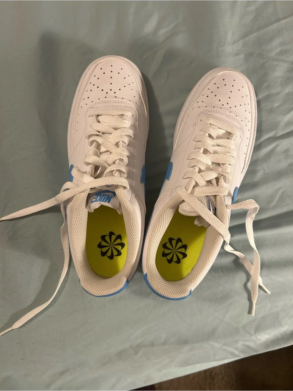 Nike women’s low